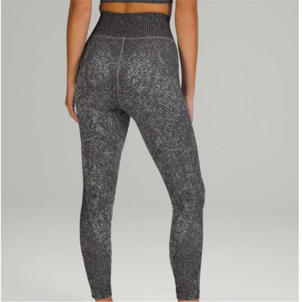 Lululemon Ebb to Train Super-High-Rise Tight 25" Pattern Mixing Rhino Grey 6